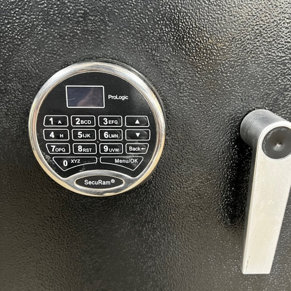 USED Double Door Inventory Safe, photo 3