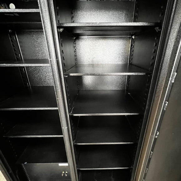 USED Double Door Inventory Safe, photo 4