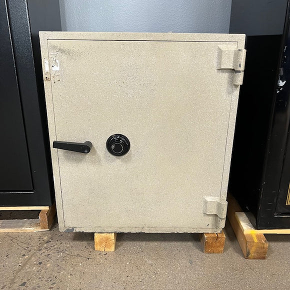 USED Heavy Duty Home/Commercial Safe, photo 1