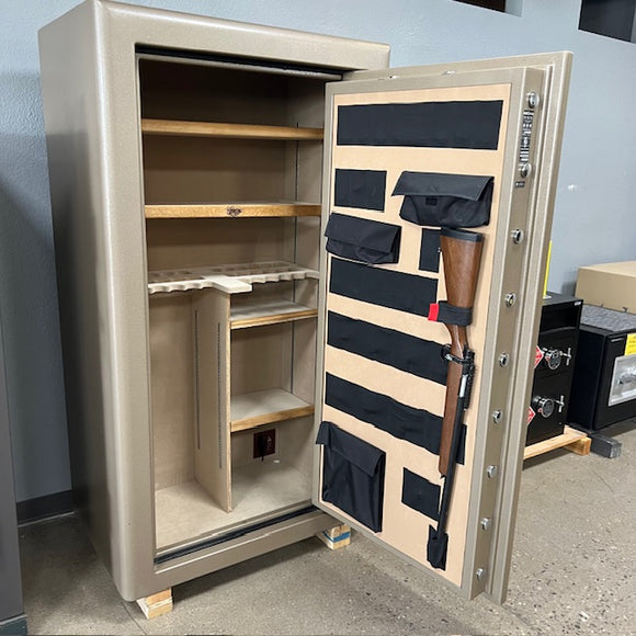 USED Cannon Commander Gun Safe, photo 2