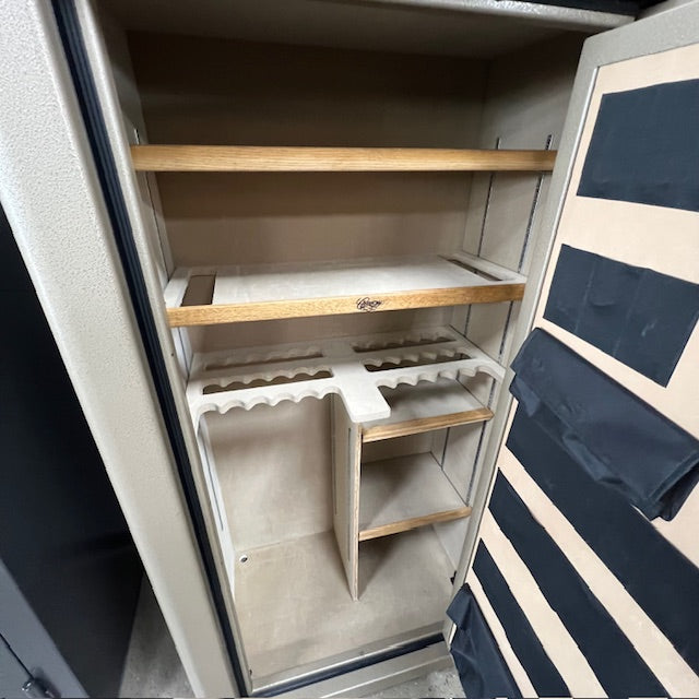 USED Cannon Commander Gun Safe, photo 4