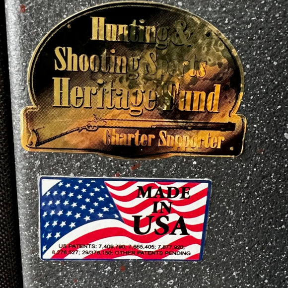 USED Browning Deluxe 33 Gun Safe, photo 7