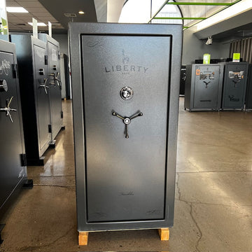 USED Liberty Franklin 25 Gun Safe, image 1 