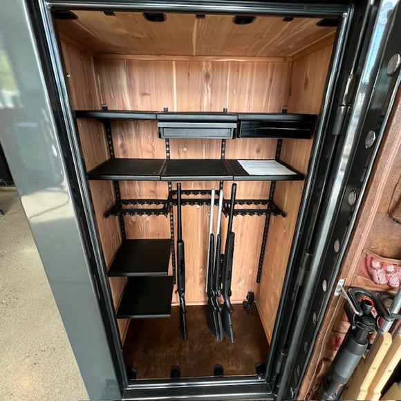 Browning Platinum Plus PP49T Gun Safe - CLEARANCE, photo 3