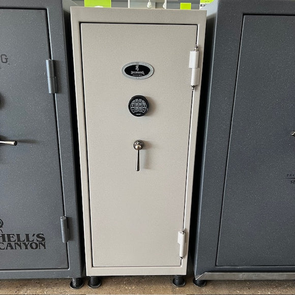 Browning Pro Series HS17 Digital Home Safe - CLEARANCE, photo 1