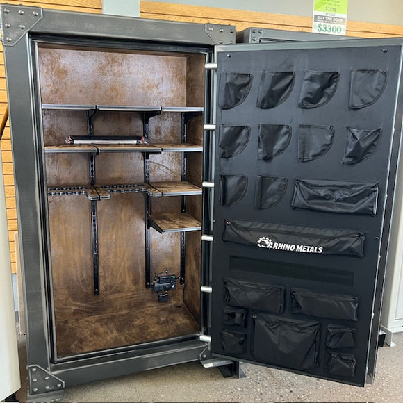 Rhino Ironworks AIW7242 Gun Safe - CLEARANCE, photo 2