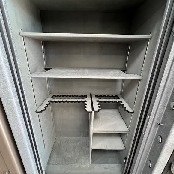 Superior Master 50 Gun Safe - CLEARANCE, photo 3