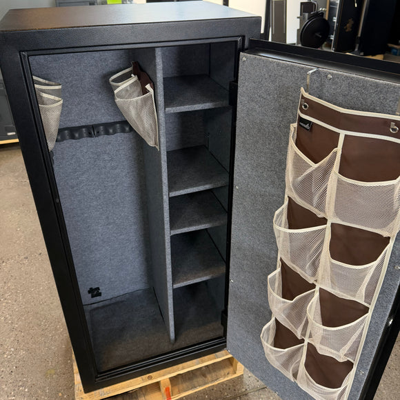 USED Stack On Gun Safe, photo 4