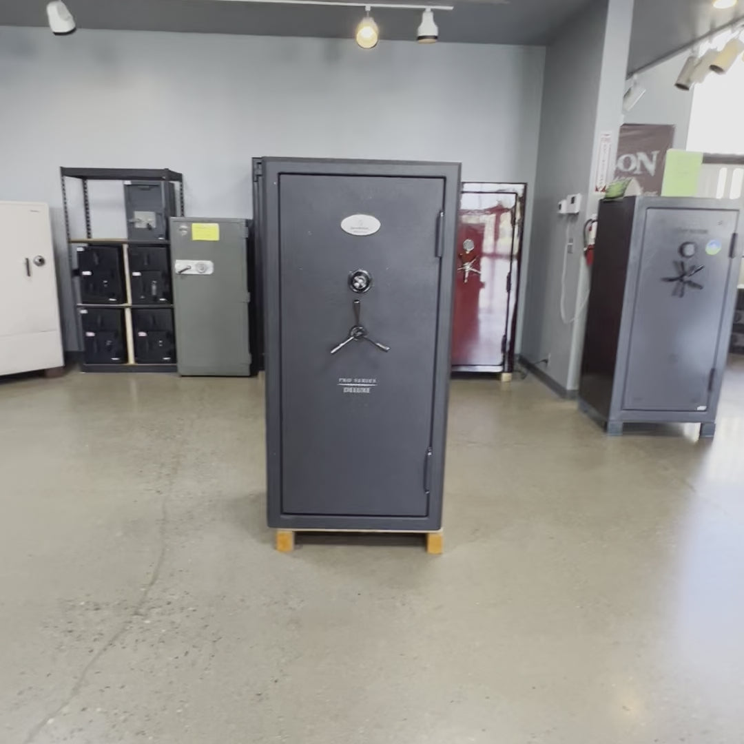 USED Browning Deluxe 33 Gun Safe-3