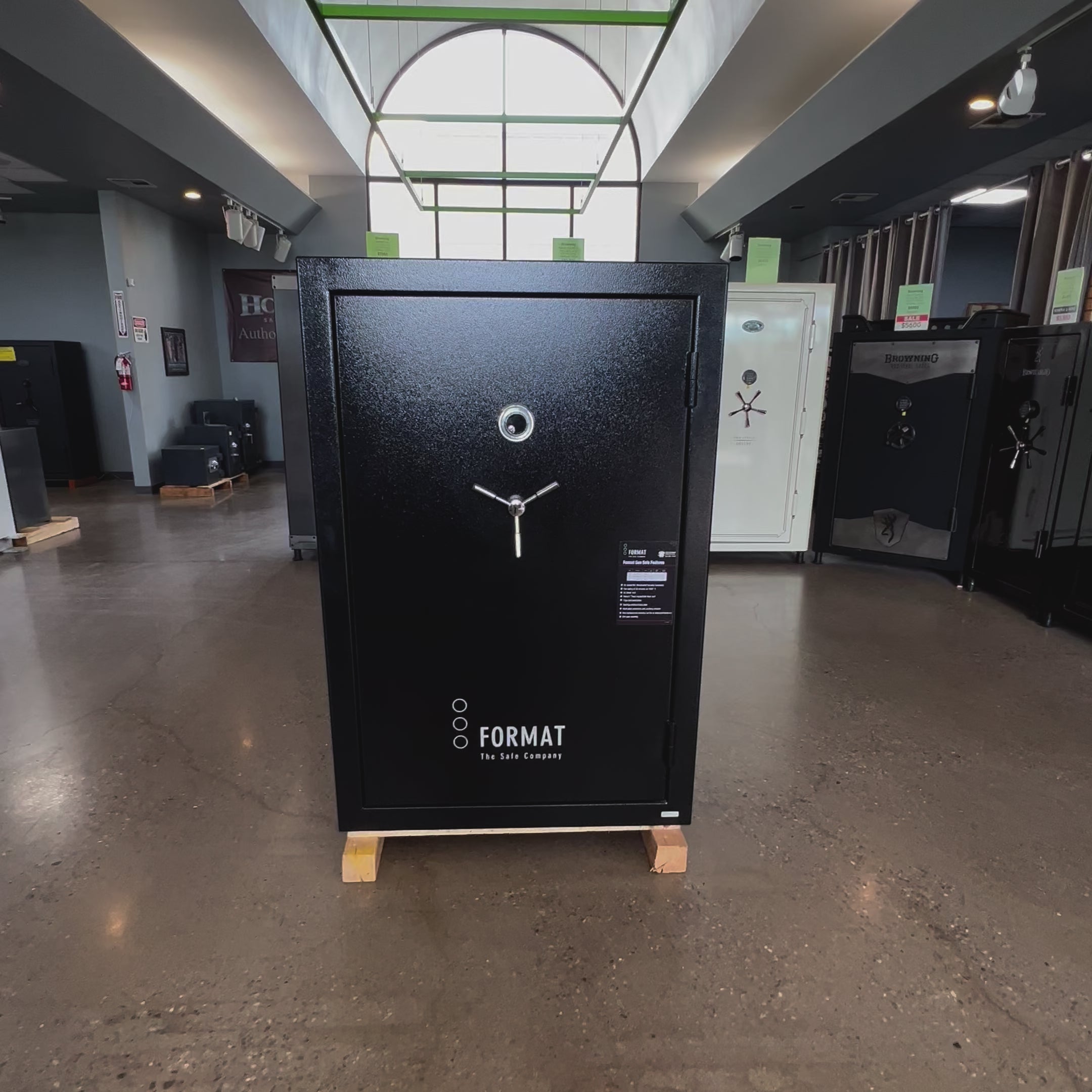 USED Format AA34 Gun Safe, view 3
