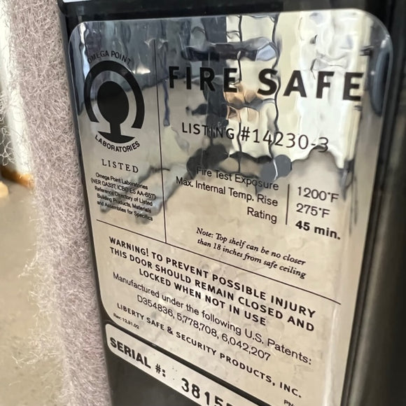 Used Liberty Colonial D-23 Gun Safe, photo 5