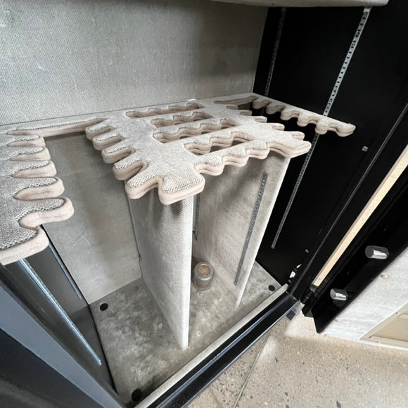 Used Amsec BF7240 Gun Safe, photo 6