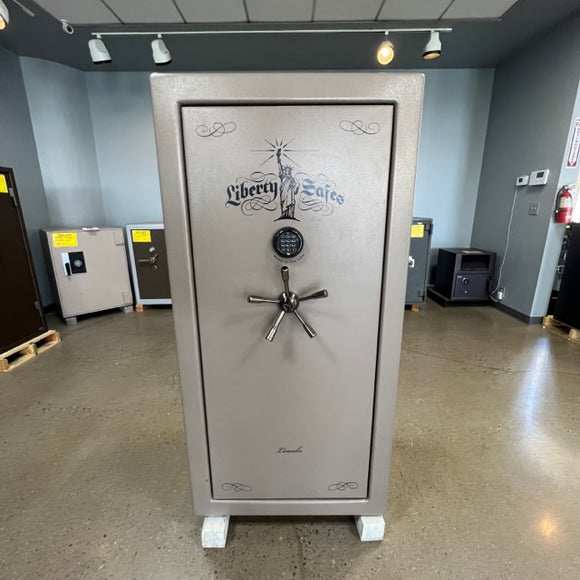 Used Liberty Lincoln 25 Gun Safe, photo 1