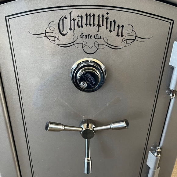 Used Champion Estate 09, photo 3