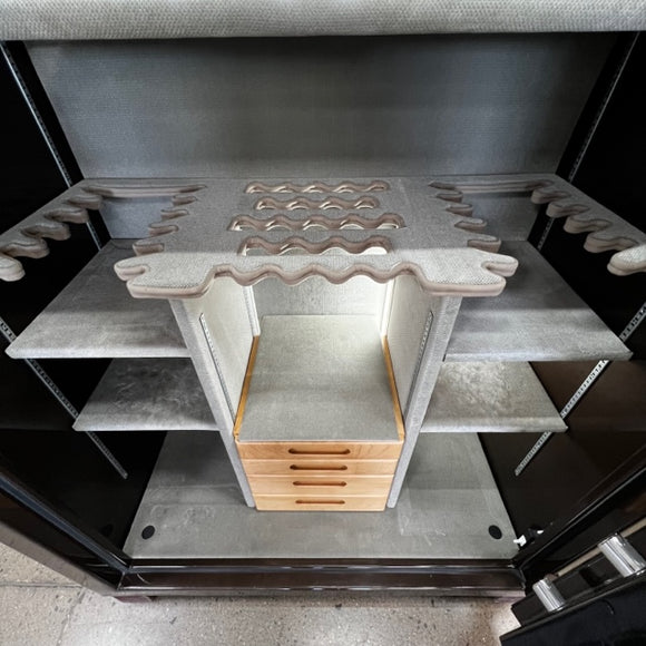 Used Amsec BF7250 Gun Safe, photo 7