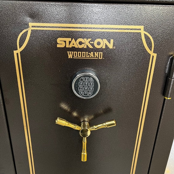 USED Stack-On Woodland Gun Safe, photo 4