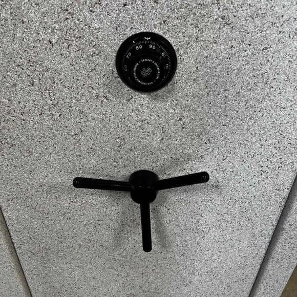 Used Rocky Mountain Gun Safe, photo 3