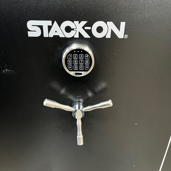 USED Stack-On Wilderness Gun Safe, photo 5