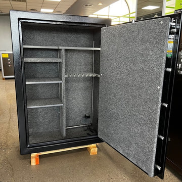 USED Liberty Fatboy Jr. Gun Safe, image 2 