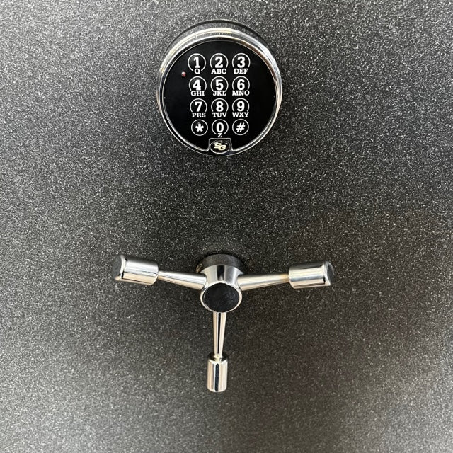 USED Fort Knox Protector 7251 Safe, photo 5