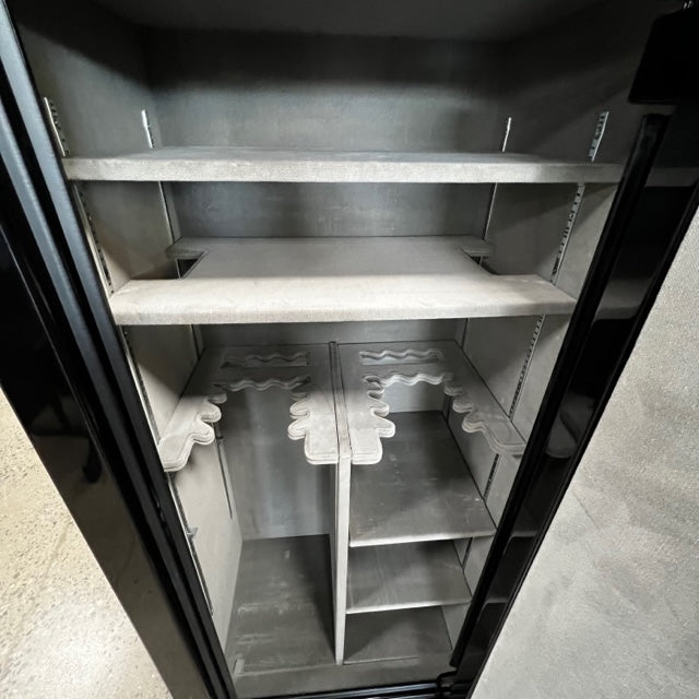 USED Champion Triumph 30 Gun Safe, photo 8