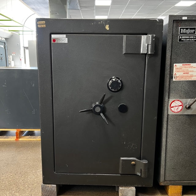 USED TL-30 Commercial Safe, photo 1