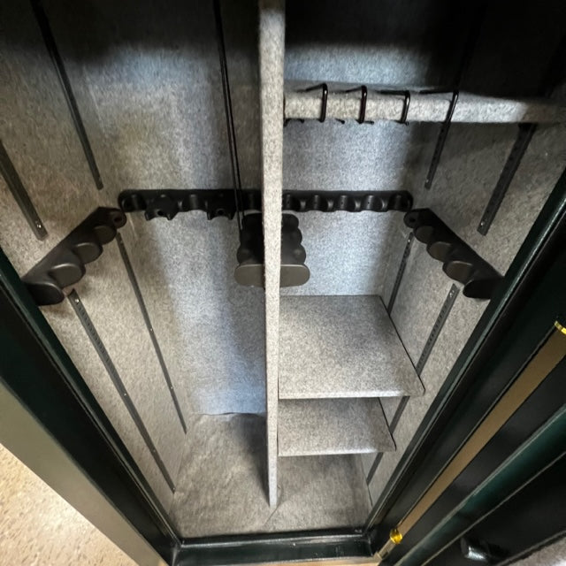 USED Stack-On 24 Gun Safe, photo 6