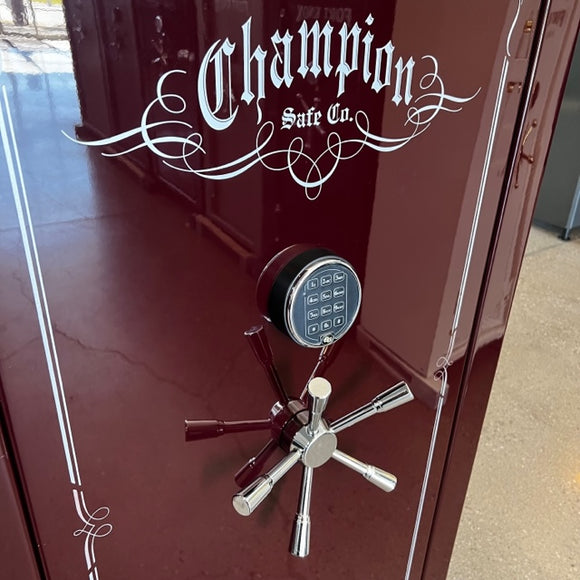 USED Champion Trophy 25 Gun Safe, photo 5