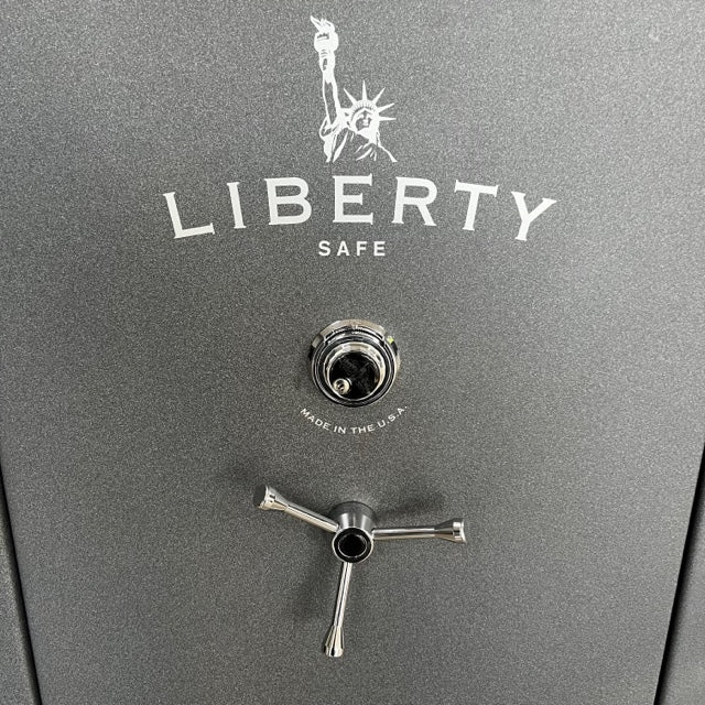 USED Liberty Colonial 30 Gun Safe