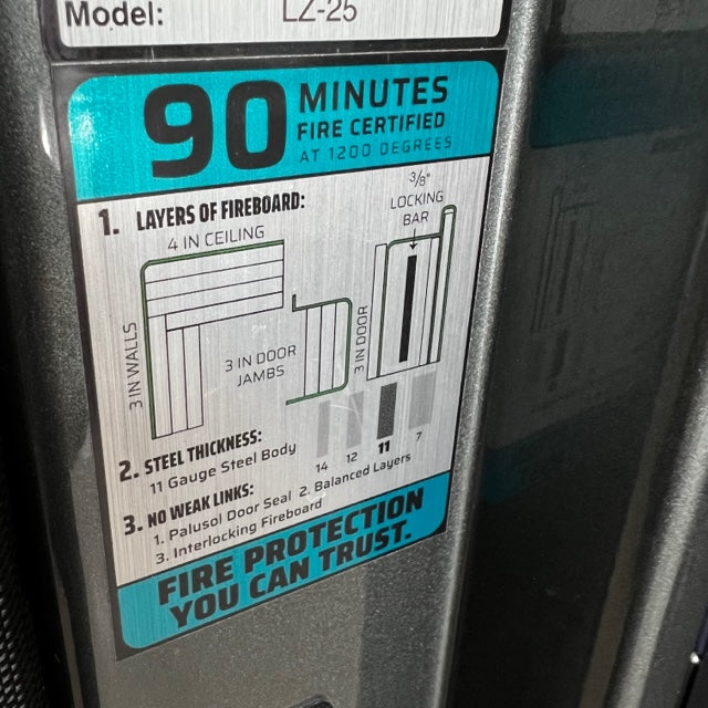 USED Liberty Lincoln 25 Gloss Gun Safe, photo 8