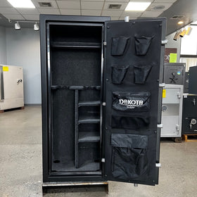 USED Dakota Bad Lands 5924 Gun Safe, image 2 