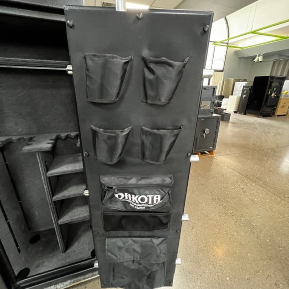 USED Dakota Bad Lands 5924 Gun Safe, photo 4