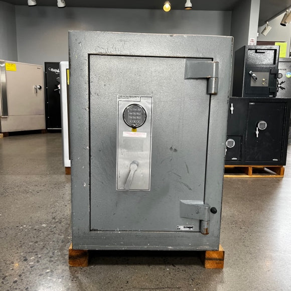 USED Amsec TL-30 Commercial Safe, photo 1