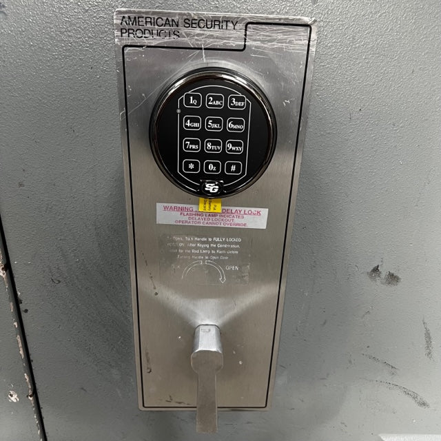 USED Amsec TL-30 Commercial Safe