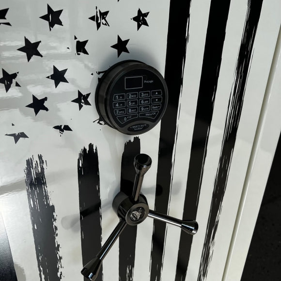 USED Liberty Franklin 25 Gun Safe, photo 8