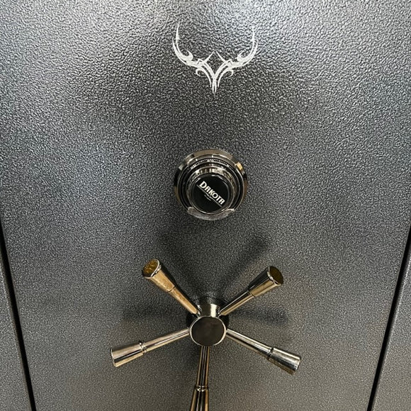 USED Dakota Black Diamond 5928 Gun Safe, photo 4