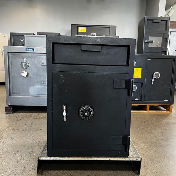 USED Front Loading Drop Safe, photo 1