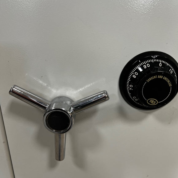 USED Baron FBS2720 Burglary Safe, photo 4