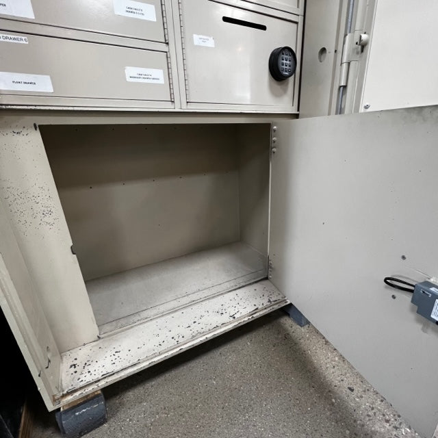 USED Diebold Cashgard TL-30 Business Safe