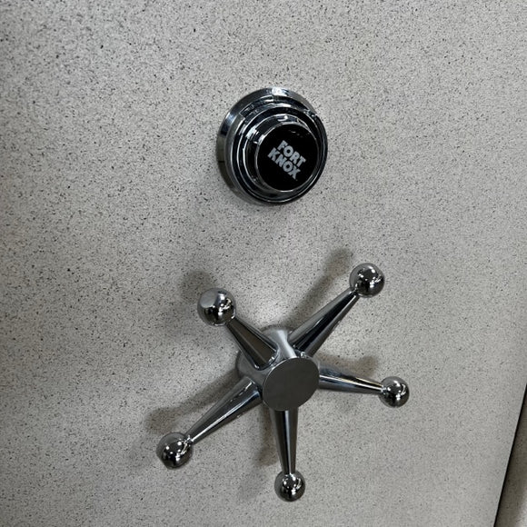 USED Fort Knox Spartan 6637 Gun Safe, photo 5