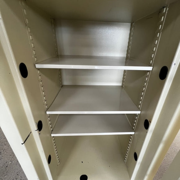 USED Amsec Amvault CF4524 TL-30 Safe, photo 3