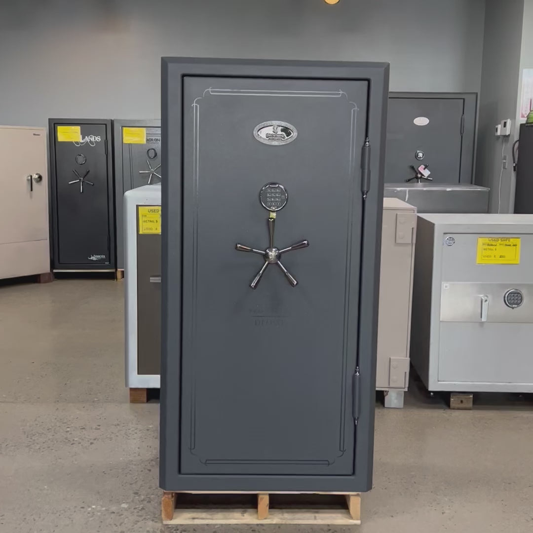 USED Browning Deluxe 33 Gun Safe-3
